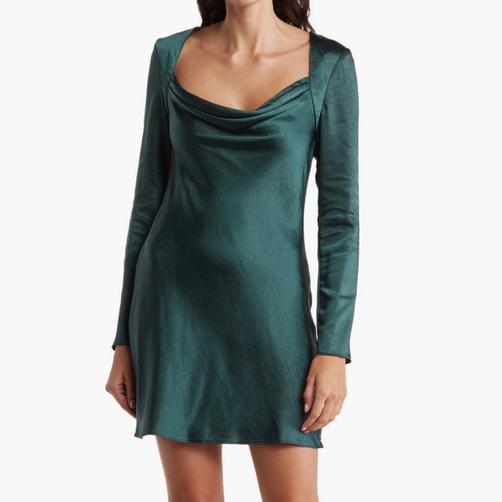 NWT Astr the label cowl neck satin long sleeve mini dress
